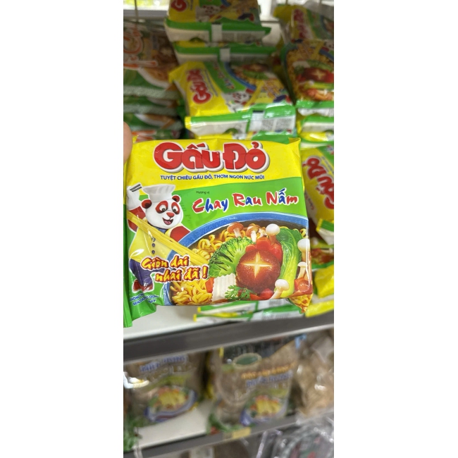 Mì chay gấu đỏ